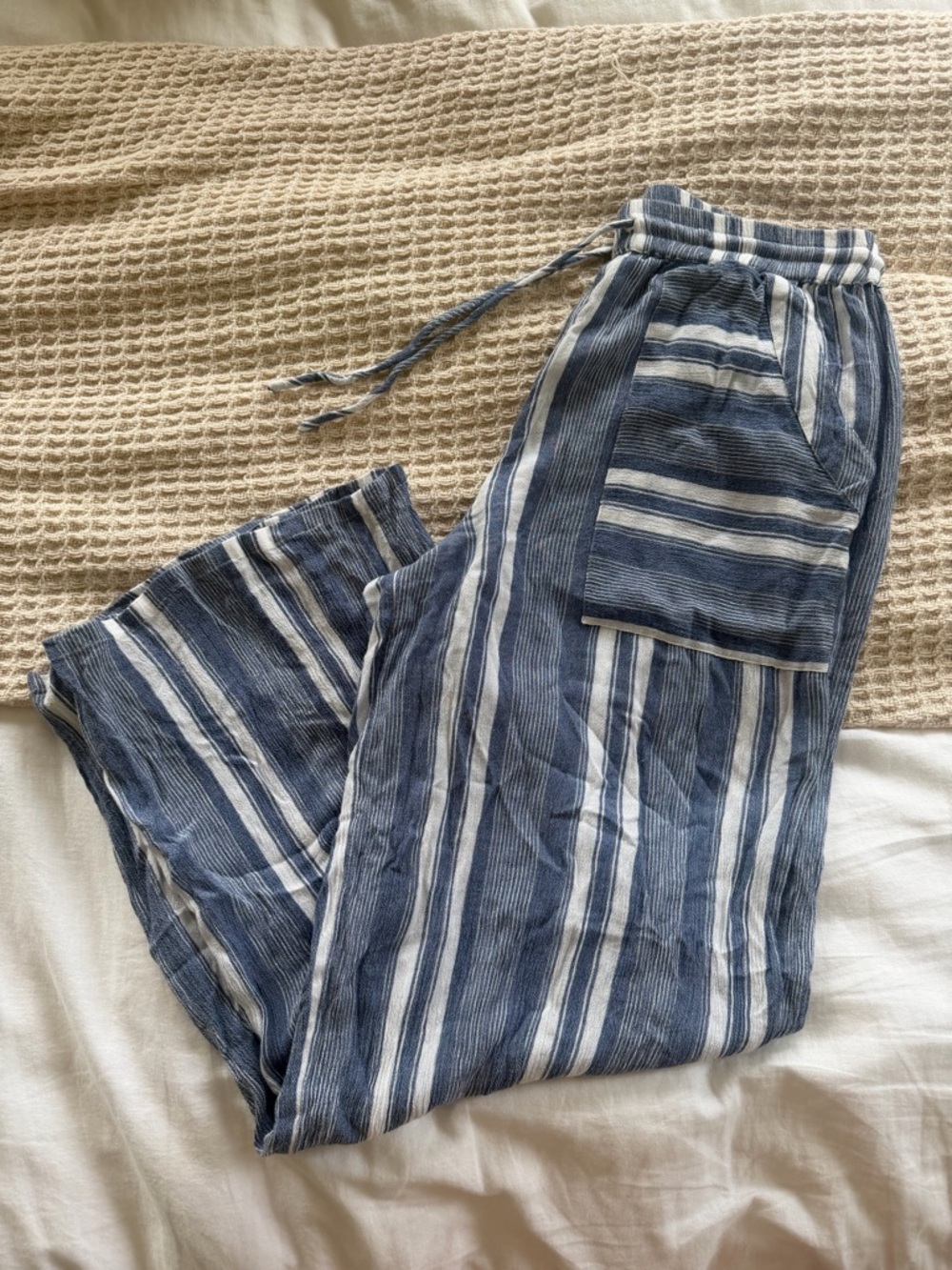 Billabong Blue and White Stripe Flowy Pants  - Size Medium